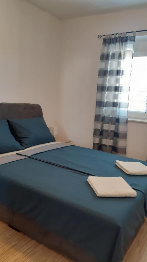 Apartman Nina Vodice Eksteriør billede