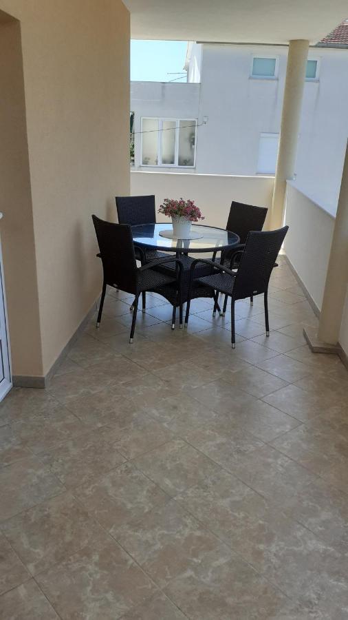 Apartman Nina Vodice Eksteriør billede