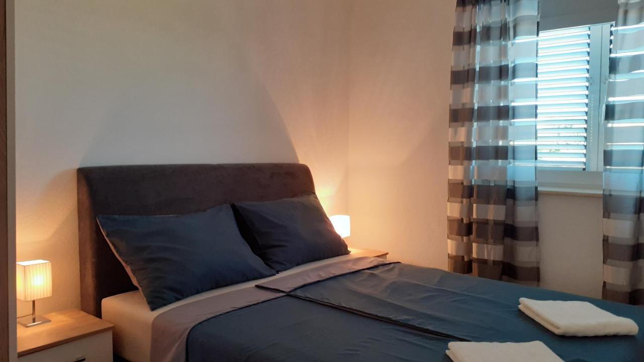 Apartman Nina Vodice Eksteriør billede